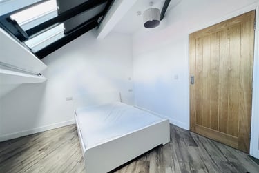 2 bed flat, Avenue D, Snienton Market,, Hockley, Nottingham, NG11DX - Image 6